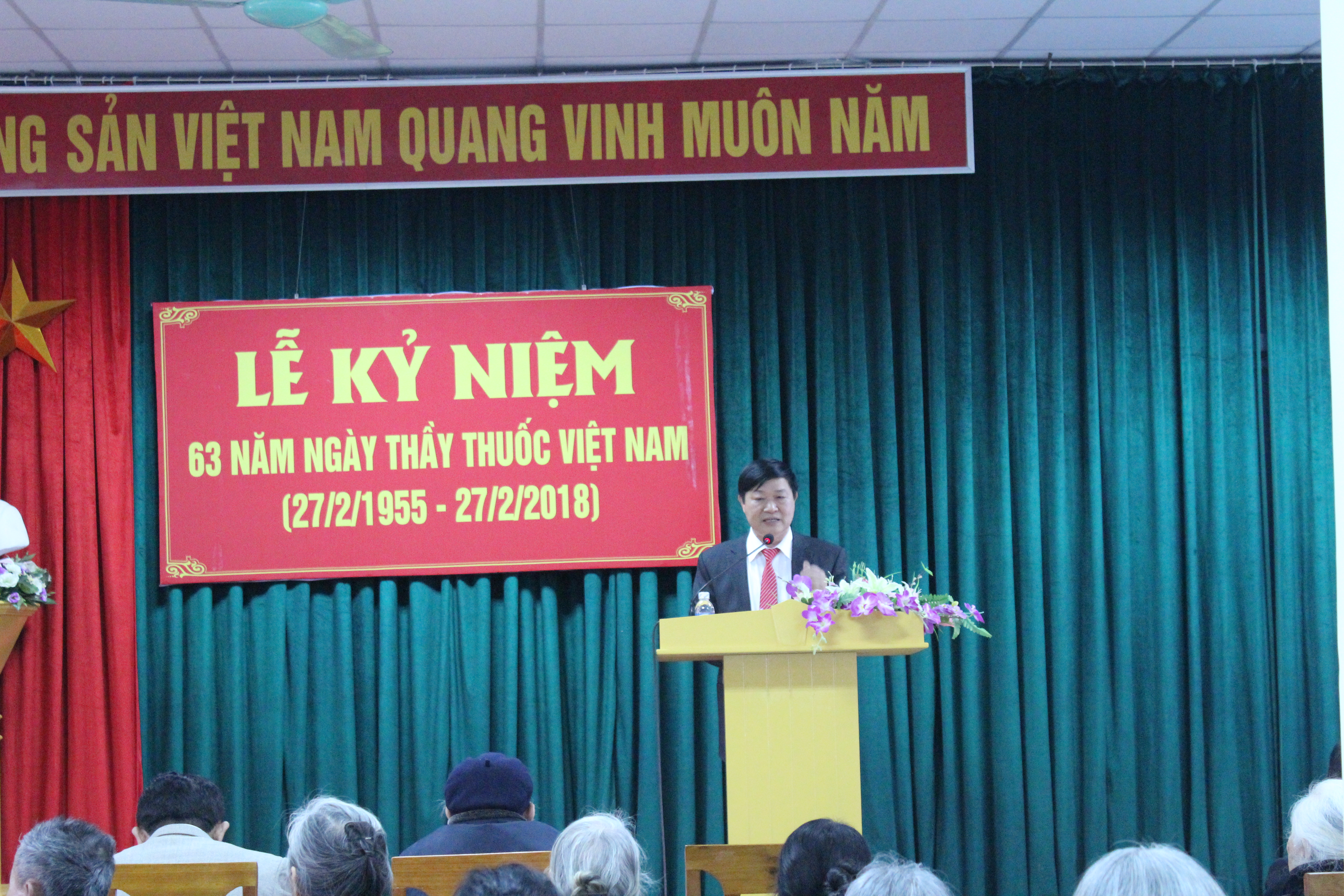 ky?-nie?m-63-nam-nga`y-tha`y-thuo´c-vie?t-nam-2722018